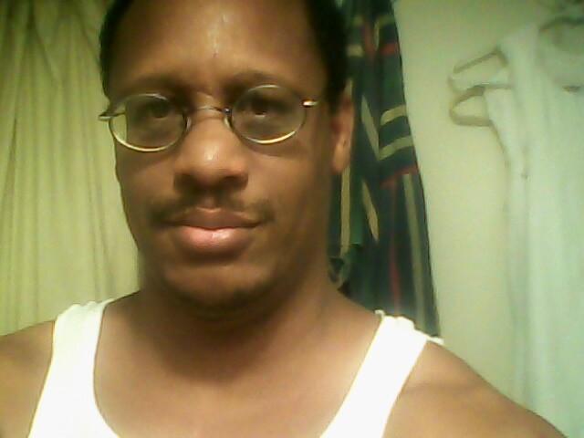 Date this voluptuous United States man EmmanuelM from Dallas US9867