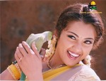 good-looking India girl Manu from Kottayam IN175