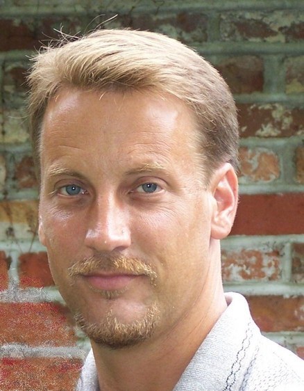 Date this lovely United States man Paul from Waverly US9954