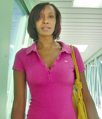 Date this good-looking Dominican Republic girl Eliarah from Santo Domingo DO7798
