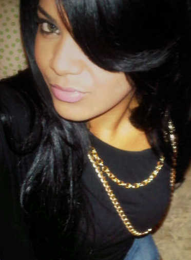 Date this stunning Dominican Republic girl Luz from Santiago DO7804