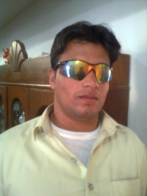 Date this delightful Pakistan man Zohab from Peshawer PK25