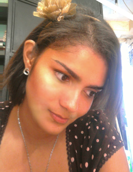 Date this beautiful Guatemala girl Steffy from Puerto Barrios GT19