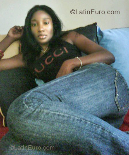 Date this stunning Jamaica girl DG from Montego Bay JM287