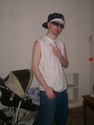 Date this exotic United States man Kevin from Kalamazoo US10263