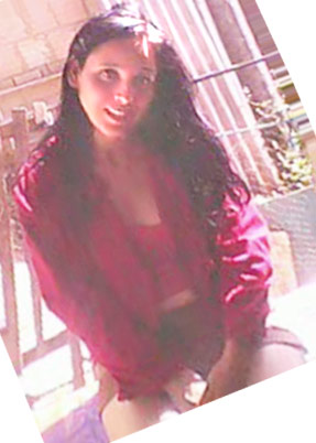 Date this pretty Brazil girl Kely from Brasilia BR5617