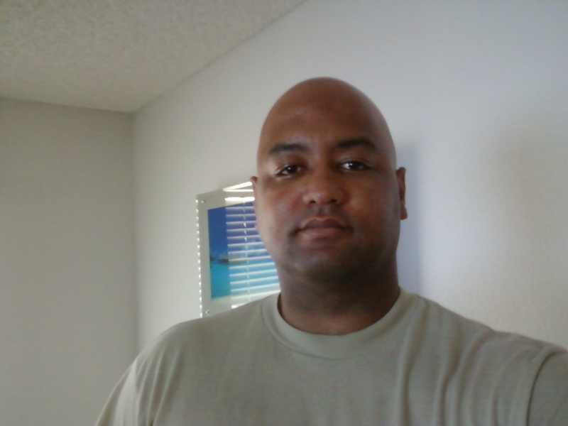 Date this lovely United States man Brian from  US10369