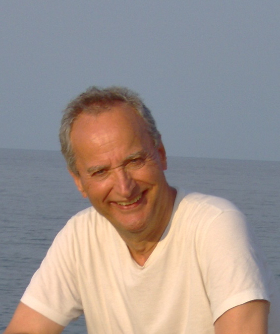 Date this foxy Italy man Valerio from Naples IT154