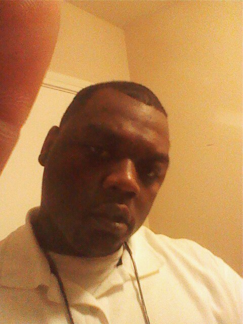 Date this tall United States man Texasboi1983 from Houston US10450