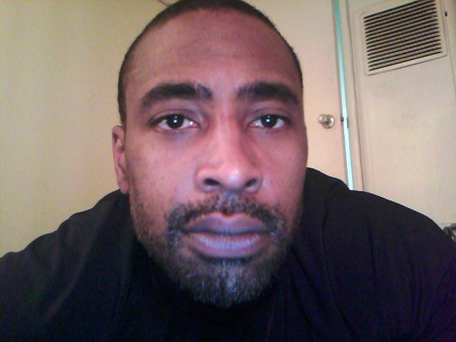 Date this young United States man William from Long Beach US10543