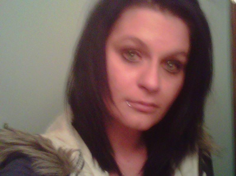 Date this charming United States girl Heidima from baraboo US10591