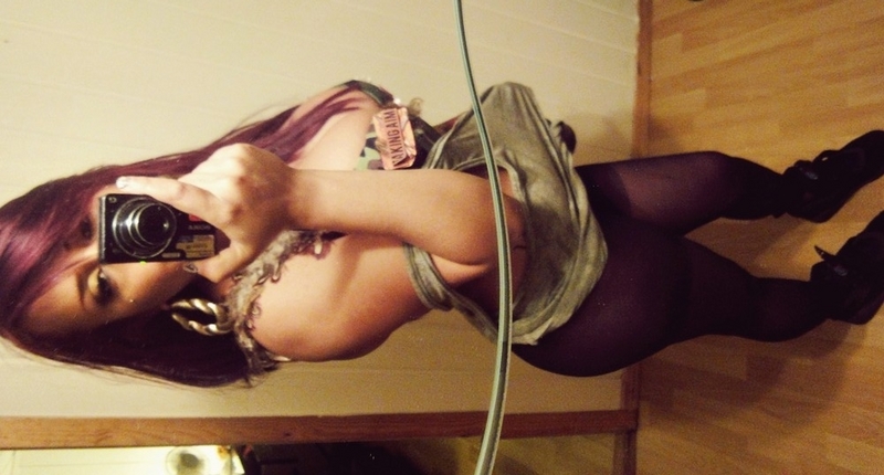 Date this passionate Nepal girl Blunlino from  NO151