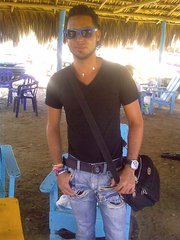 Date this athletic Dominican Republic man Jose ariel sant from San Cristobal DO8240