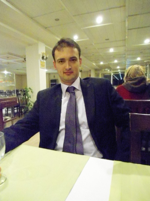 Date this good-looking Turkey man Cihan from Izmir TR58