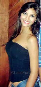 Date this delightful Brazil girl Monica from Uberlandia BR5823