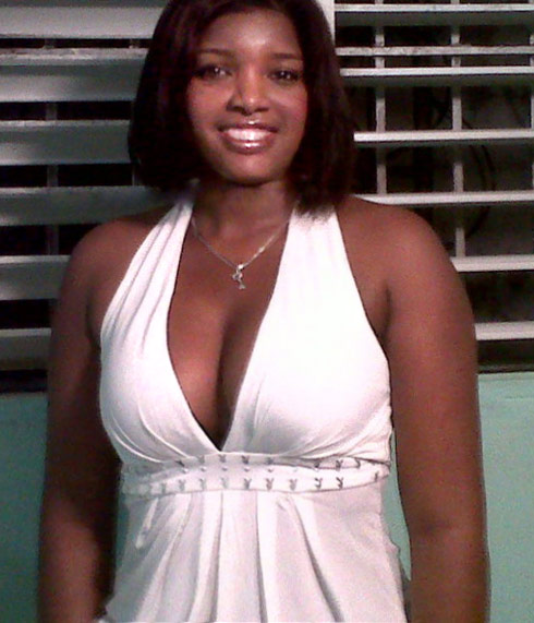 Date this happy Dominican Republic girl Yehanny from Santo Domingo Este DO8308