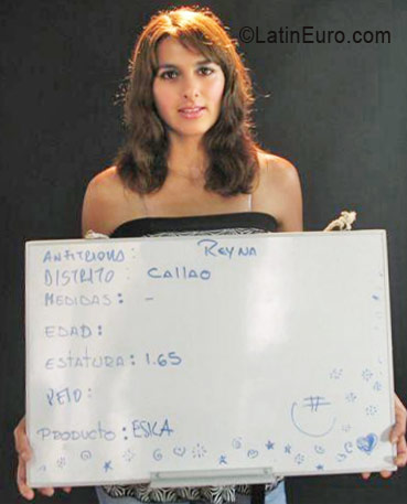 Date this funny Peru girl Catherine from Lima PE520