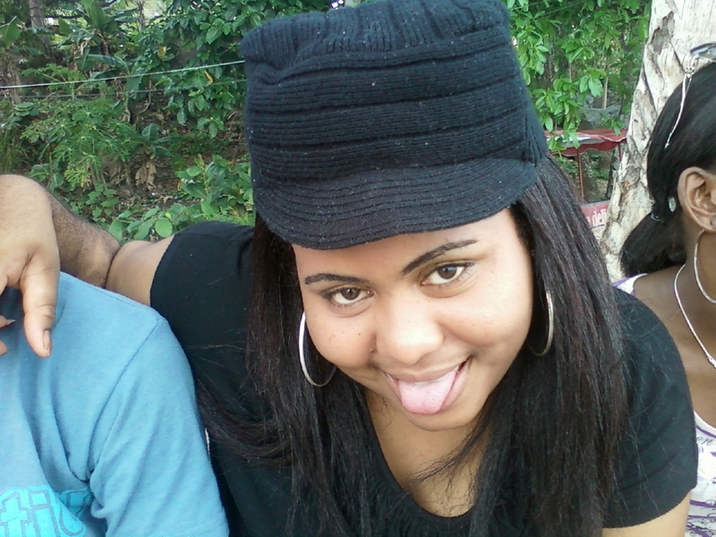 Date this voluptuous Dominican Republic girl Honey08 from San Pedro De Macoris DO8349