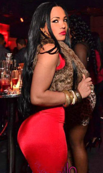 Date this tall United States girl JESSICABARBIE from Queens US10868