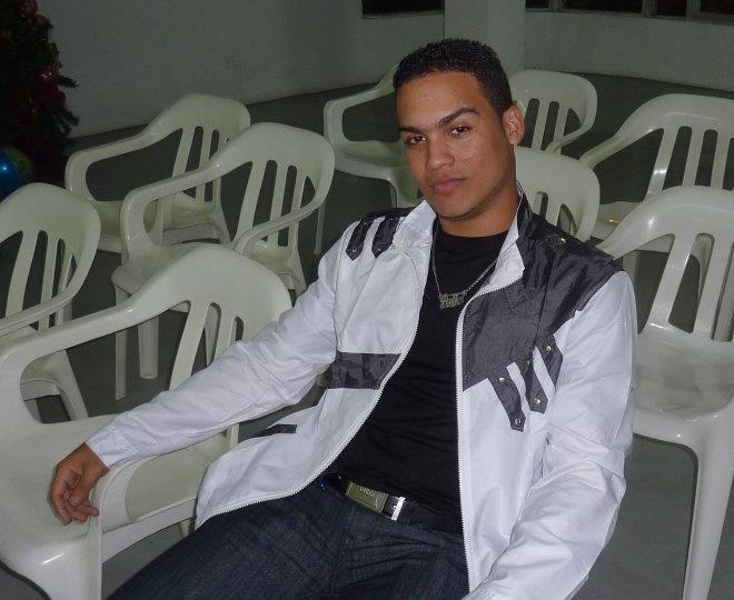 Date this passionate Dominican Republic man Pedro Ml. from Santiago DO8679