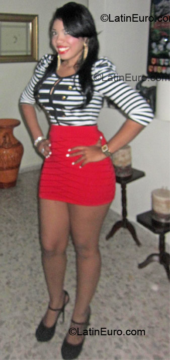 Date this cute Dominican Republic girl Natalie from San Cristobal DO8683