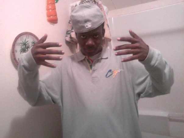 Date this passionate United States man Zigzagian from Rockford US11028