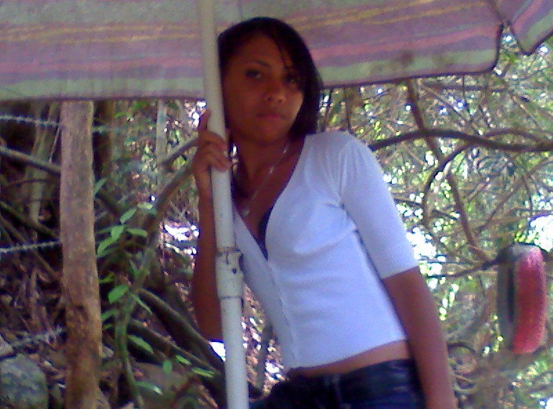 Date this sensual Dominican Republic girl Elizabeth from Santo Domingo DO8766