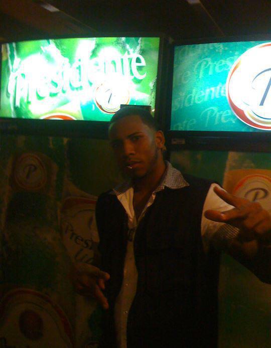 Date this pretty Dominican Republic man Jose luis from Santo Domingo DO8772