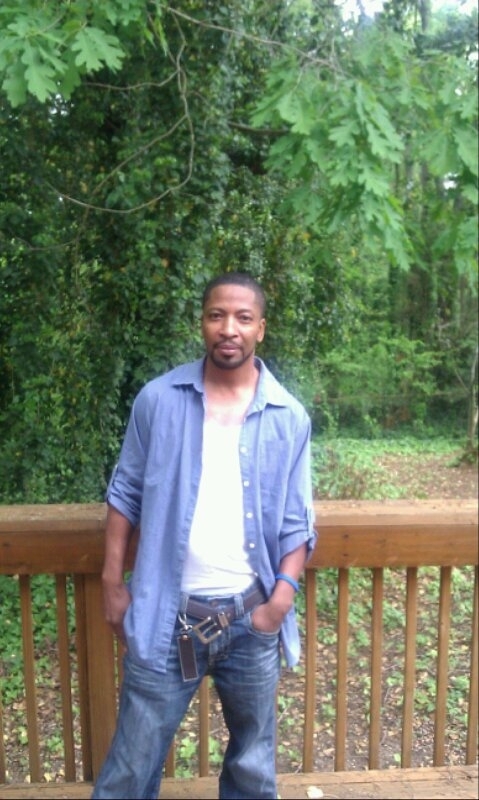 Date this charming United States man RayR from Stone Mountain US11049