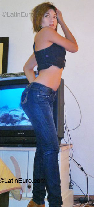 Date this voluptuous Mexico girl Paola from Queretaro MX369