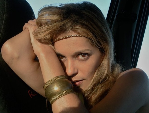 Date this sensual Brazil girl Kelly from Rio De Janeiro BR5948
