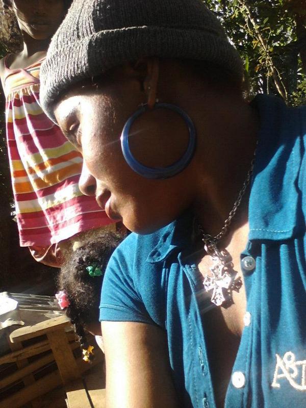 Date this hot Dominican Republic girl Sandra from Moca Espaillat DO8883