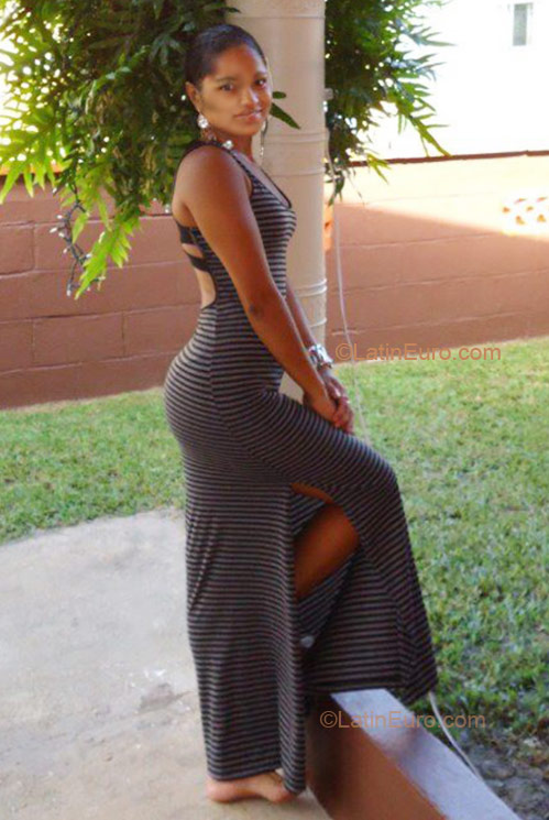 Date this beautiful Trinidad and Tobago girl Wendyann from Port Of Spain TT62
