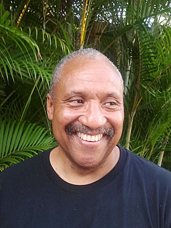 Date this pretty United States man HC from Chicago US11171