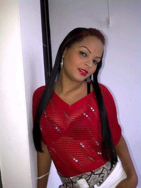 Date this attractive Dominican Republic girl Carolina from Puerto Plata DO9005