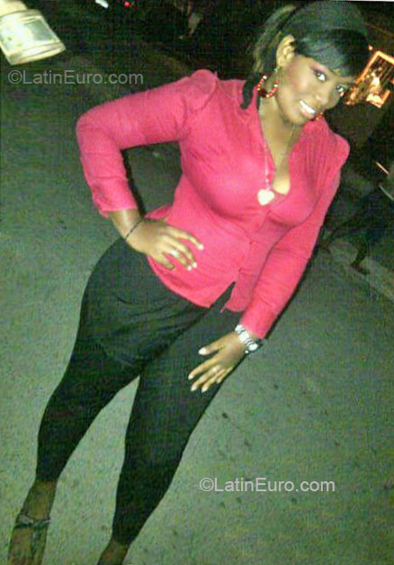 Date this sultry Dominican Republic girl Yulisa from Santo Domingo DO9060