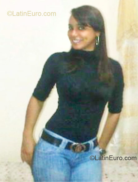 Date this young Dominican Republic girl Raylin from Santiago DO9083