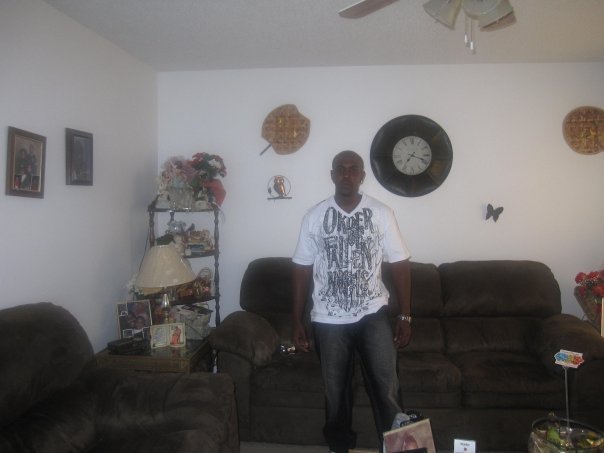 Date this georgeous Afghanistan man David from Bagram AF21