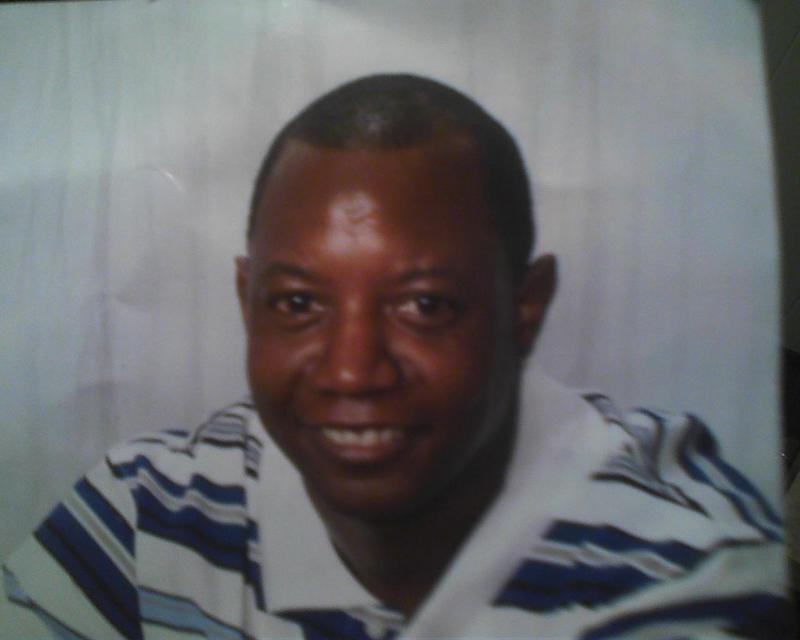 Date this good-looking United States man Leonard from Hammond US11264