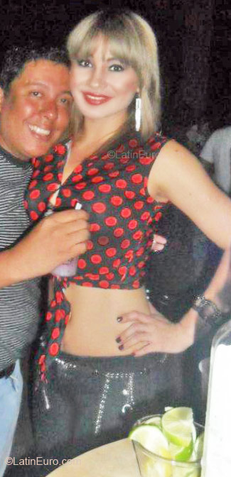 Date this athletic Panama girl Angelica from Panama City PA131