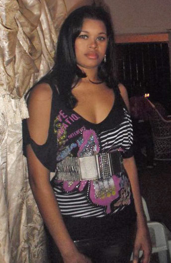 Date this passionate Dominican Republic girl Peluchita from Santo Domingo DO9194