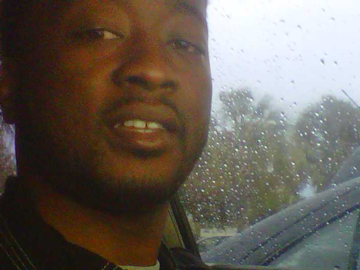 Date this attractive United States man Tazmenia from Naples US11346