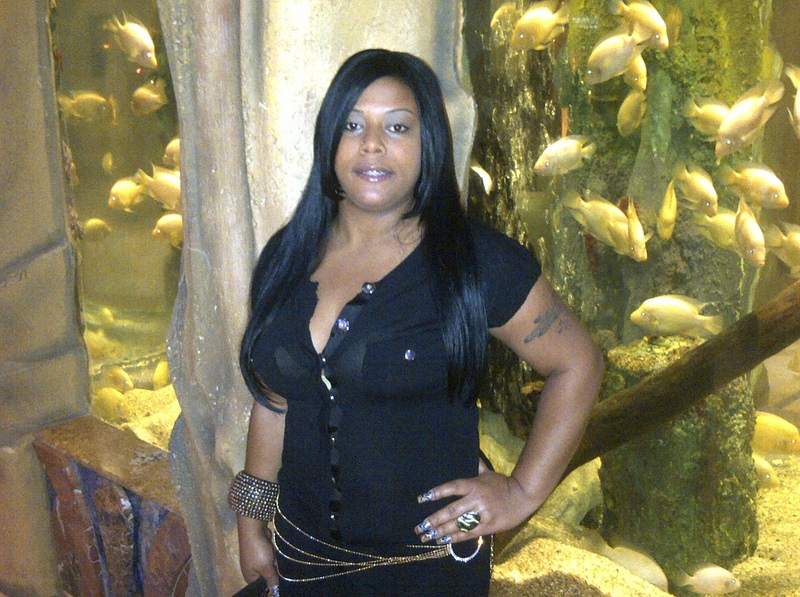 Date this athletic Dominican Republic girl Berlinda from Santiago DO9284