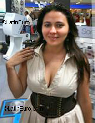 Date this lovely Costa Rica girl Obdul from San Jose CR90