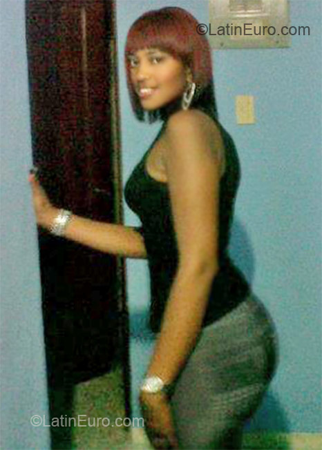 Date this stunning Dominican Republic girl Katherine from San Juan DO11328