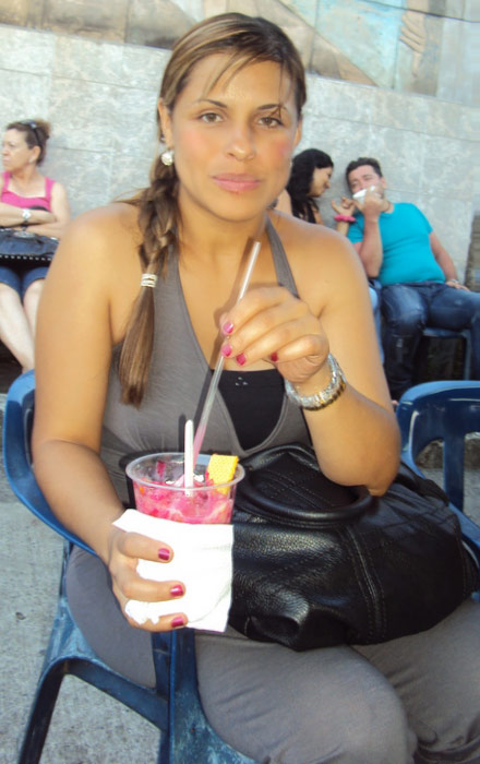Date this hard body Colombia girl Maria isabel from Medellin CO8012