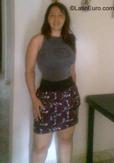 Date this charming Colombia girl Maria from Medellin CO17366