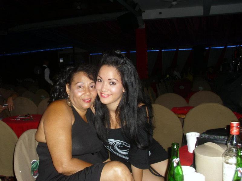 Date this pretty Dominican Republic girl Michelle from La Vega DO9348