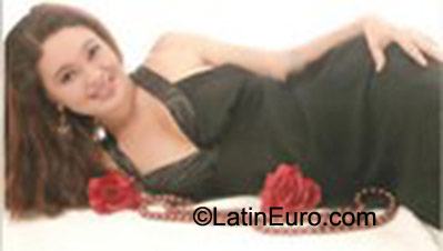 Date this fun Brazil girl Anna Paula from Brasilia BR7727