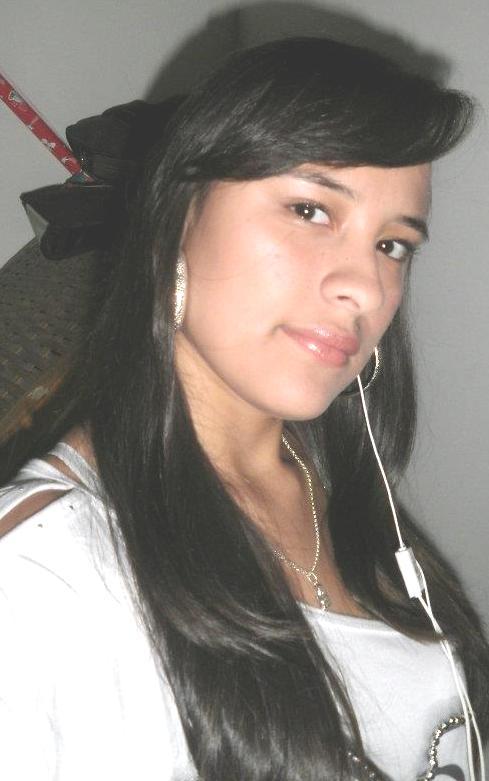 Date this voluptuous Colombia girl Alexandra from Pereira CO8087